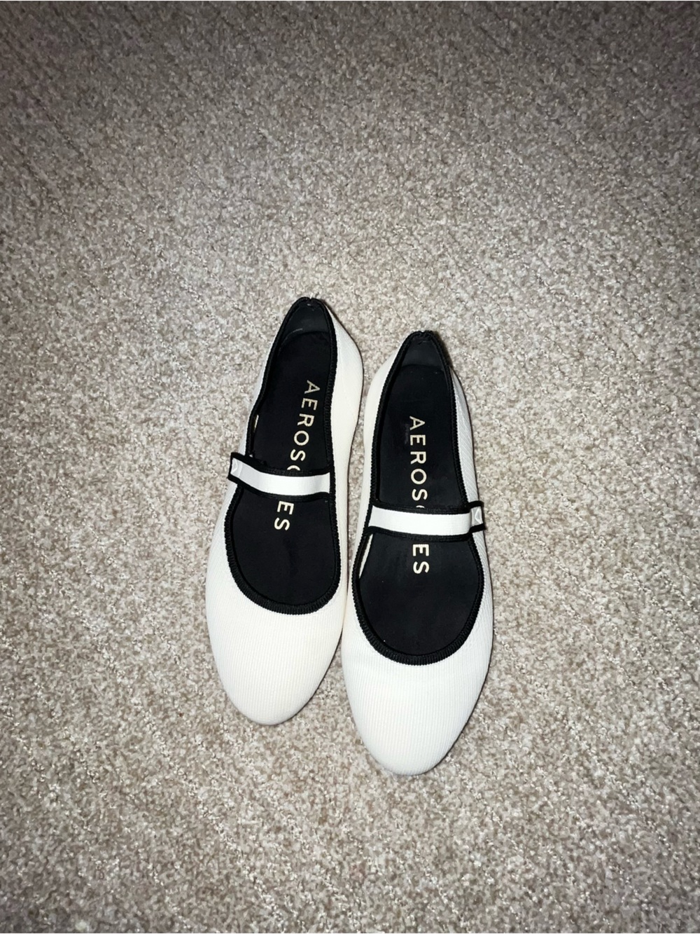 AEROPOSTALE White Flats with Black Trim